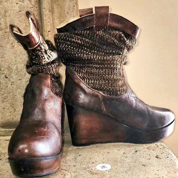 Bed Stu Bruges Leather and Knit Slouchy Wedge Booties Size 9 - Picture 6 of 13